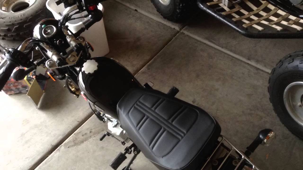 Honda Z50 Replica Arrives! (Skyteam Piranha Classic 125)