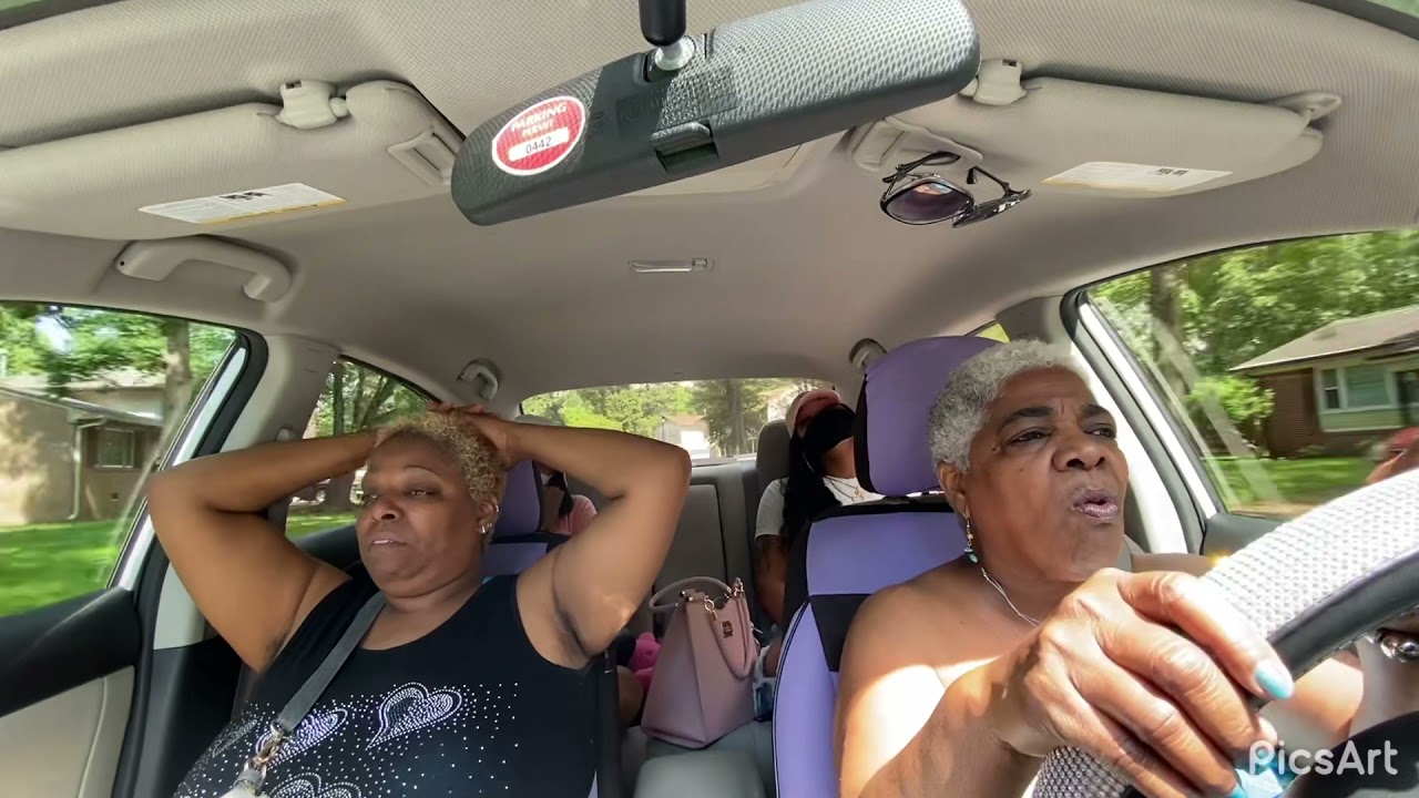 Fart spray prank on my mother and grandma 😂