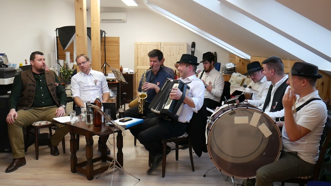 Agyagbanda - A pénzemet én máma mind elmulatom