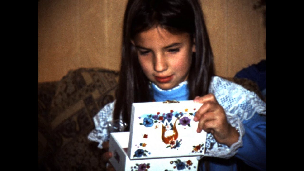 A Gardner Family Super 8 Christmas Clip