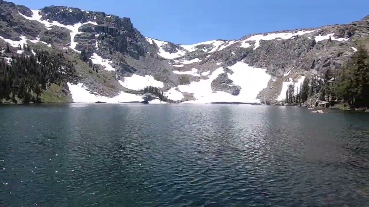 Emigrant Lake : Mokelumne Wilderness