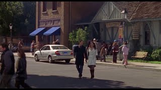 Gilmore Girls - Lorelai and Christopher 7x09 (4) Luke sees Lorelai and Chris together