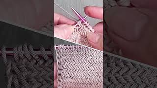 Herringbone Stitch, Looks Like Weaving  #shorts #knitting #herringbonestitch #212