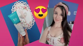 Comprei Uma Base Com Protetor Solar Maravilhosa. Base Sunless Protetor Facial