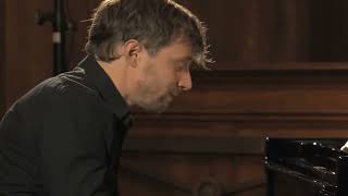 Messiaen: XI. Première communion de la Vierge (The First Communion of the Virgin) Kristoffer Hyldig