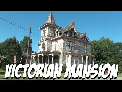 Old Victorian Mansion - Exploring But Someone Still Lives Here!