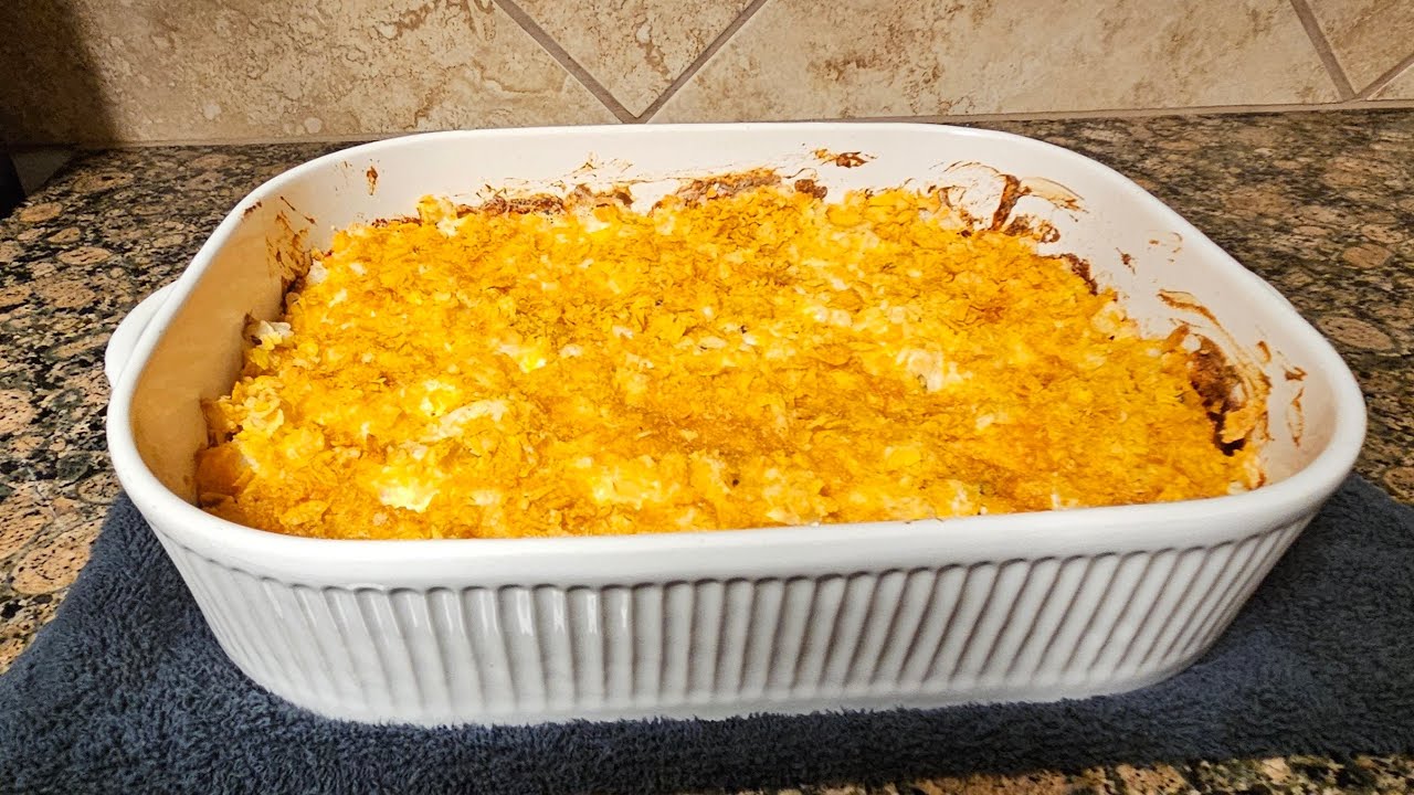 Potato Cheese Casserole – Simple ingredients, big comfort-food flavor your whole family will love.