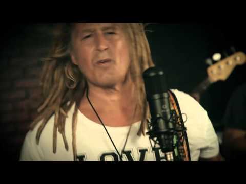 AMaleo Reggae Rockers – Mamy siebie