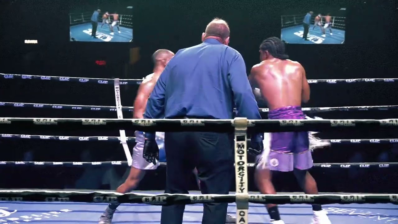 Justin Lacey-Pierce vs Courtney Pennington - W by Pierce! 