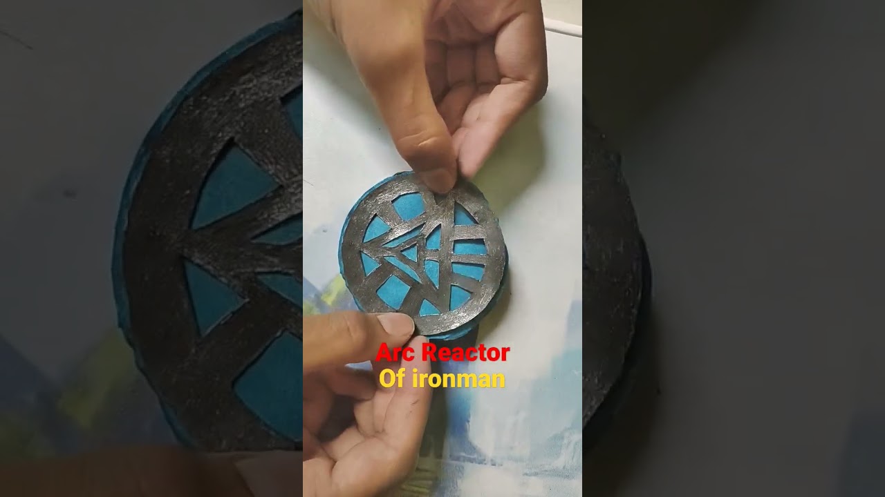 how to make arc reactor of ironman fron cardboard 
