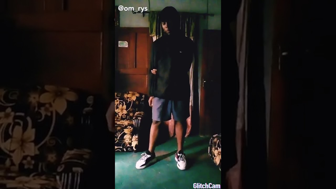 Tatiana( made 4 2 )dance cover Om'rys