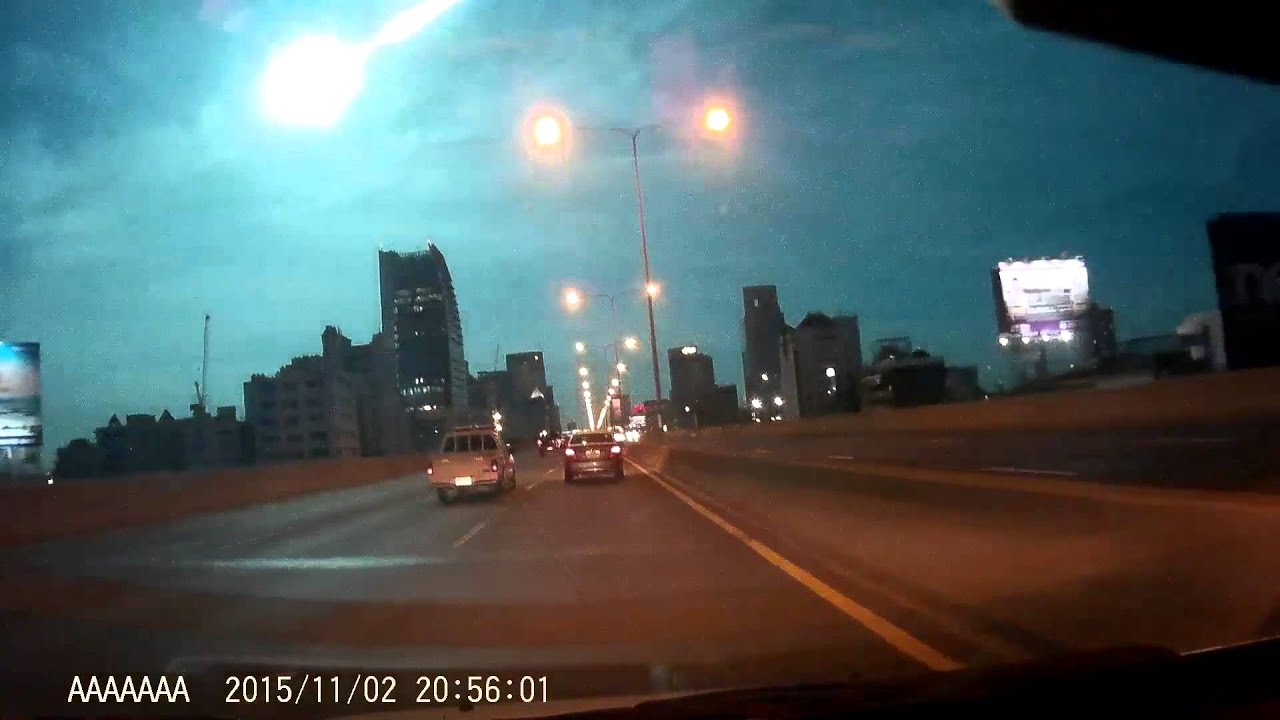 Misteri Bebola Api Di Bangkok - YouTube