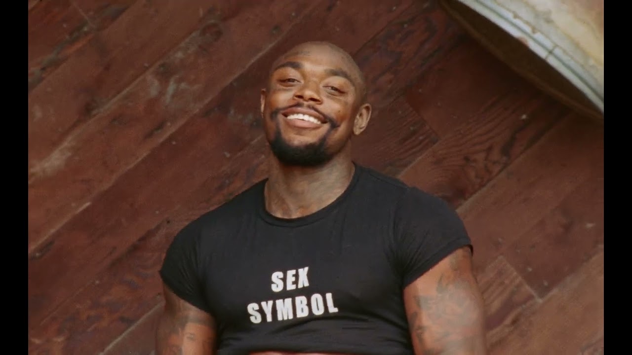 Grindr, welcome to the Gayborhood in your pocket