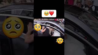 Largimi I Roseles Nga Prindrit