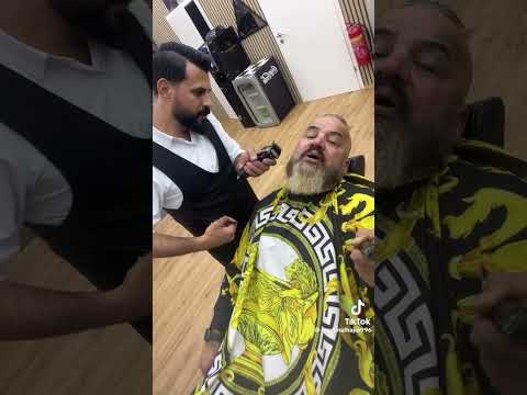 ليوم الحجي جاي يحف طينة وجهه