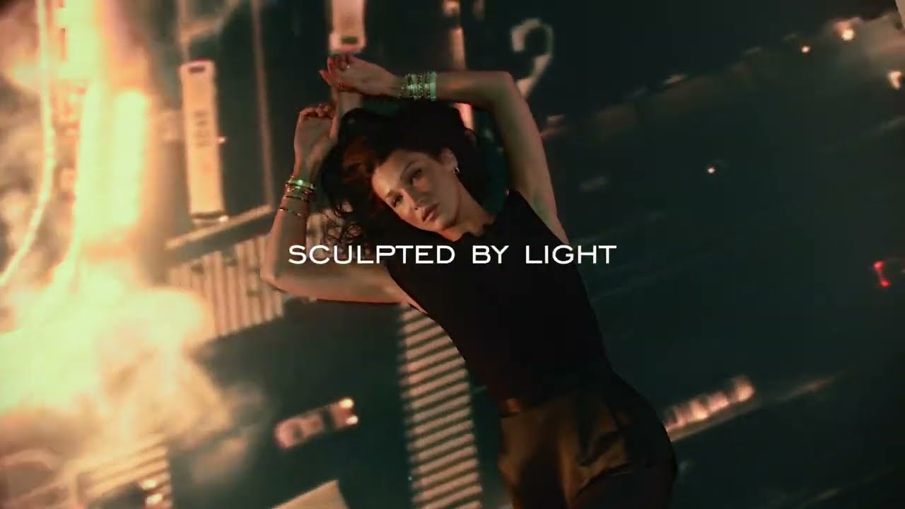 SCULPTED BY LIGHT - Shedding Sparkle on Ice Cube Bangles