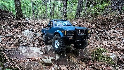 Testing the Blue RC4wd TF2 at my Land in Oklahoma, Land Update & Scale Crawling