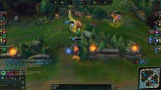 League of Legends Thresh Hook Bug Play