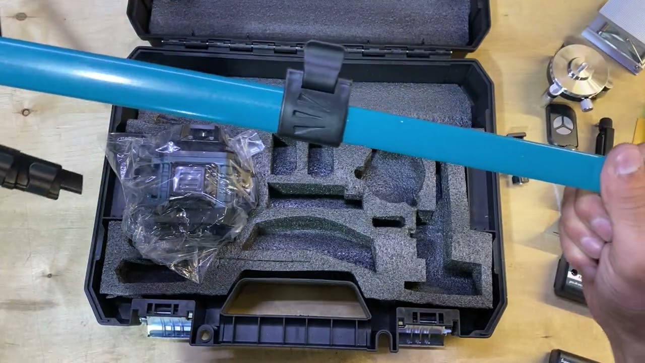 Лазерный уровень 4D 4х360 градусов 16 линии BOSCH тренога в комплекте 