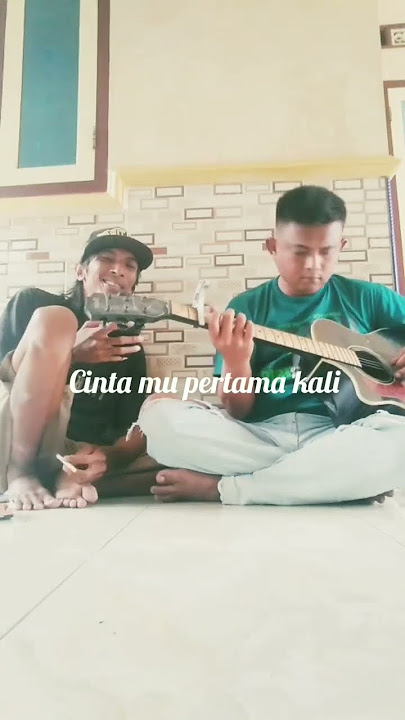 tentang cinta