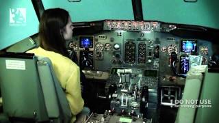 An amateur trying to land a Boeing 737 CL -- Baltic Aviation academy