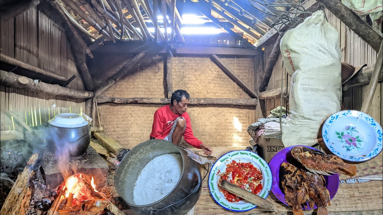 APA ADANYA WEH HIDUP DI KAMPUNG MAH YANG PENTING NIKMAT