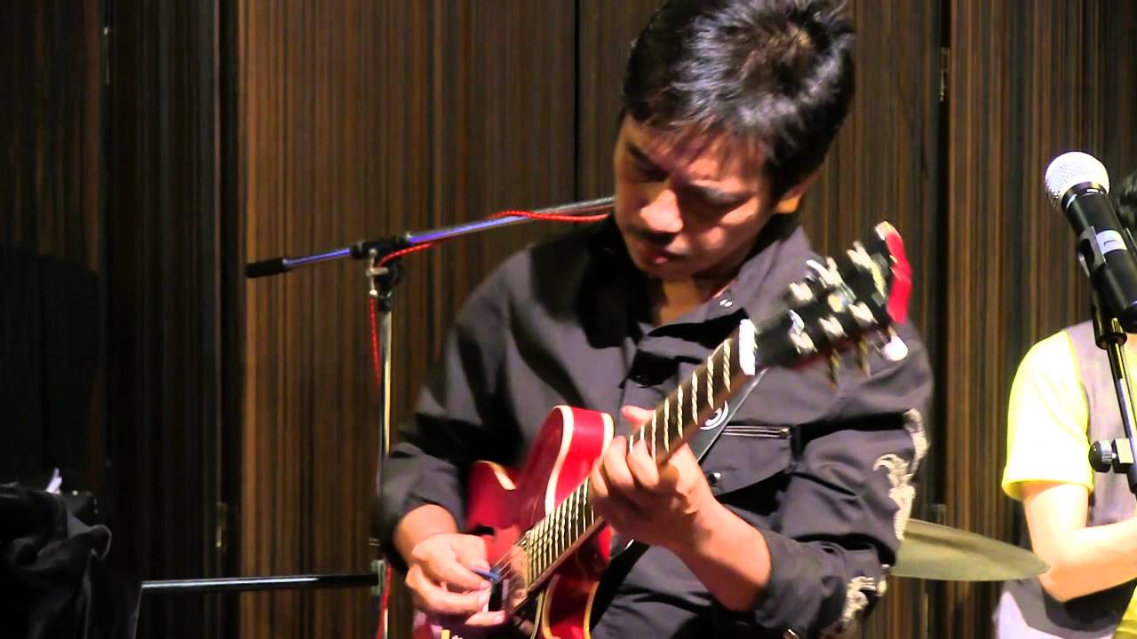 Dewa Budjana & Indra Lesmana - Wanita @ Mostly Jazz 28/12/12 [HD]