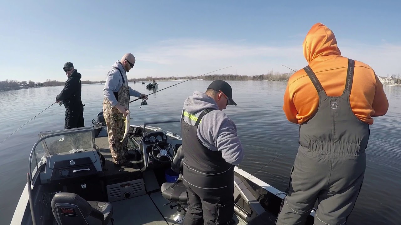 De Pere Wisconsin Walleye Fishing 2018 YouTube