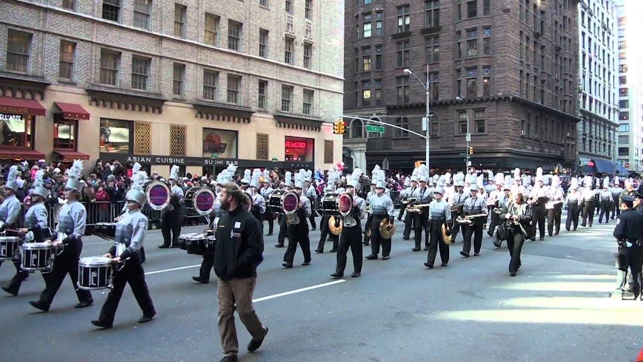 Video#793 Macy's Thanksgiving Parade 2011 Pt 5 - YouTube