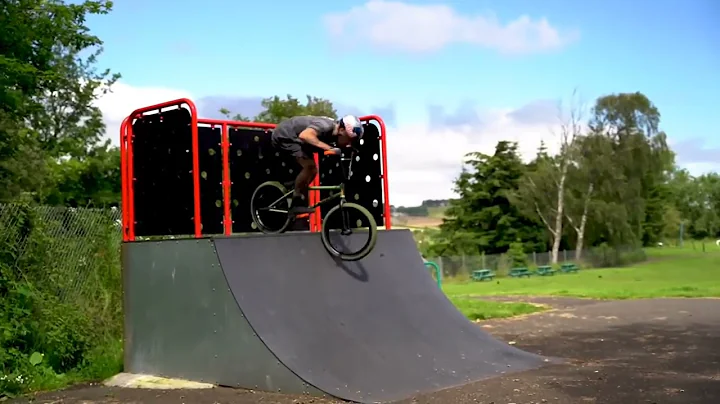 CORTES BMX 1 - KRISS KYLE
