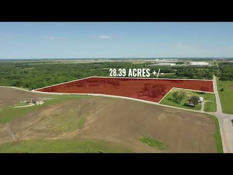 9300 Old Tiffany Springs Rd, Kansas City, MO home video tour
