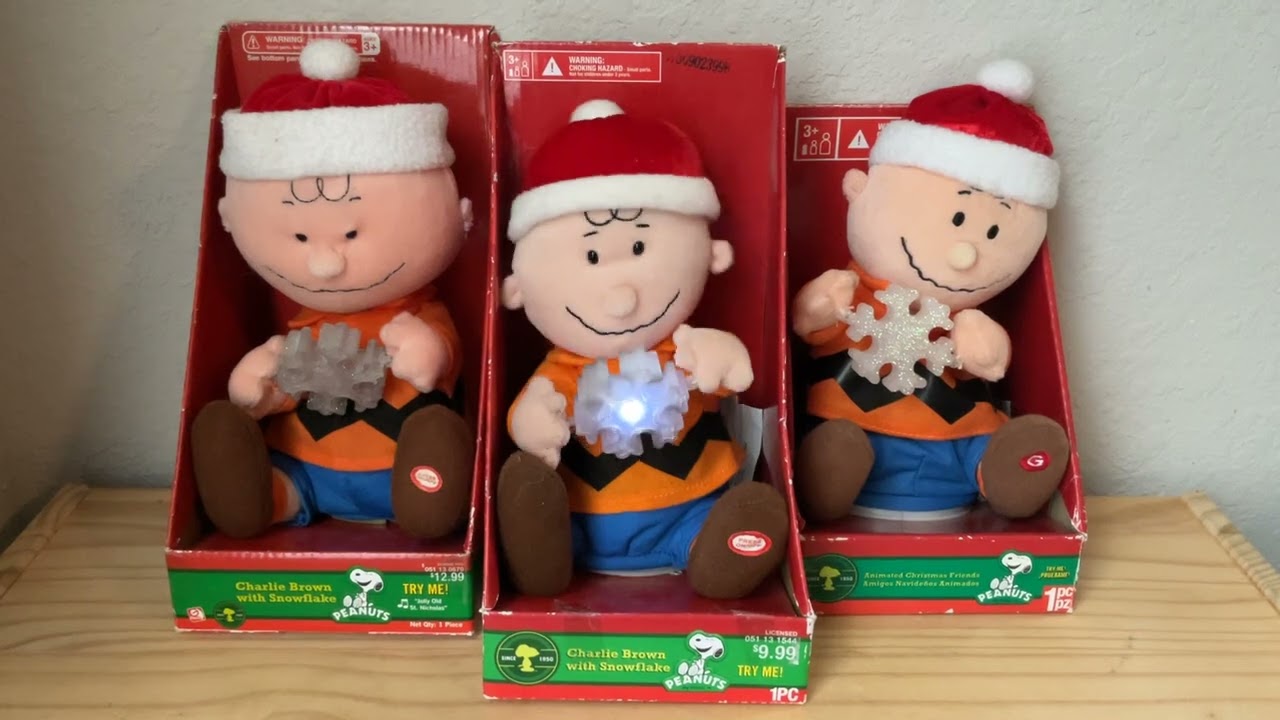 Gemmy Mini Dancing Charlie Brown with Snowflake (2009 Model)