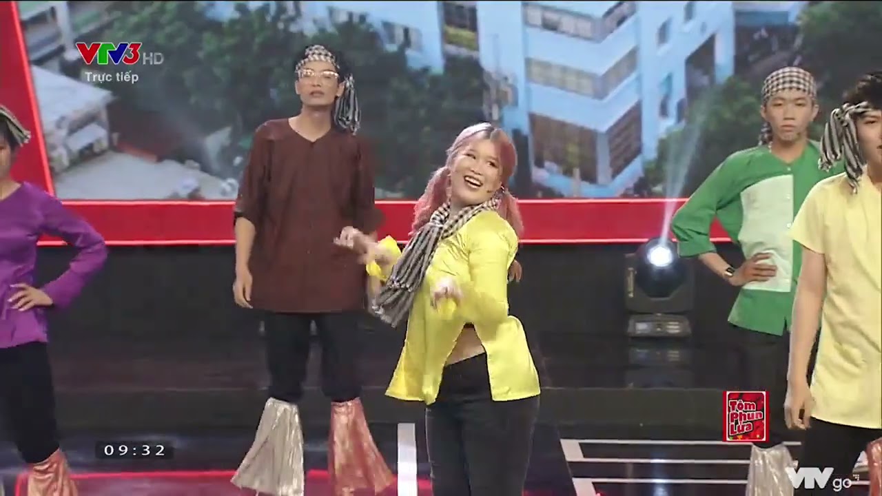 SV 2020 | Chung kết - Phần thi chào sân Đại học Ngoại... - youtube