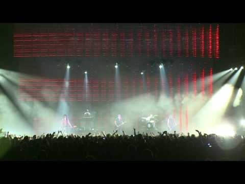 Nine Inch Nails - Lights in the Sky Tour - Terrible Lie