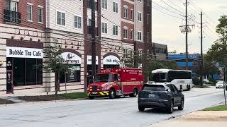 MCFRS Medic 723 Arriving