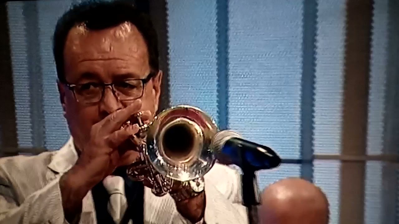 Caruso - Orchestra Ornella's Group Alla tromba il Maestro Giorgio Traversin.