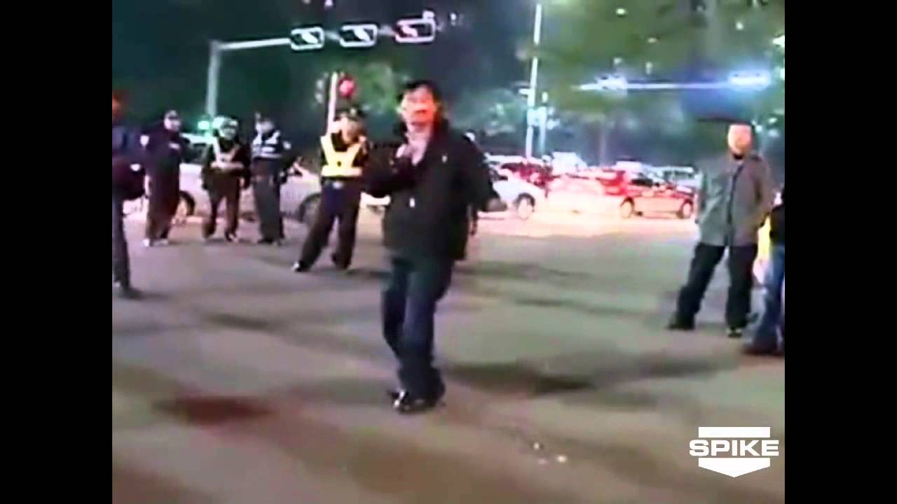 World's Wildest Police Videos: Cutting It Close