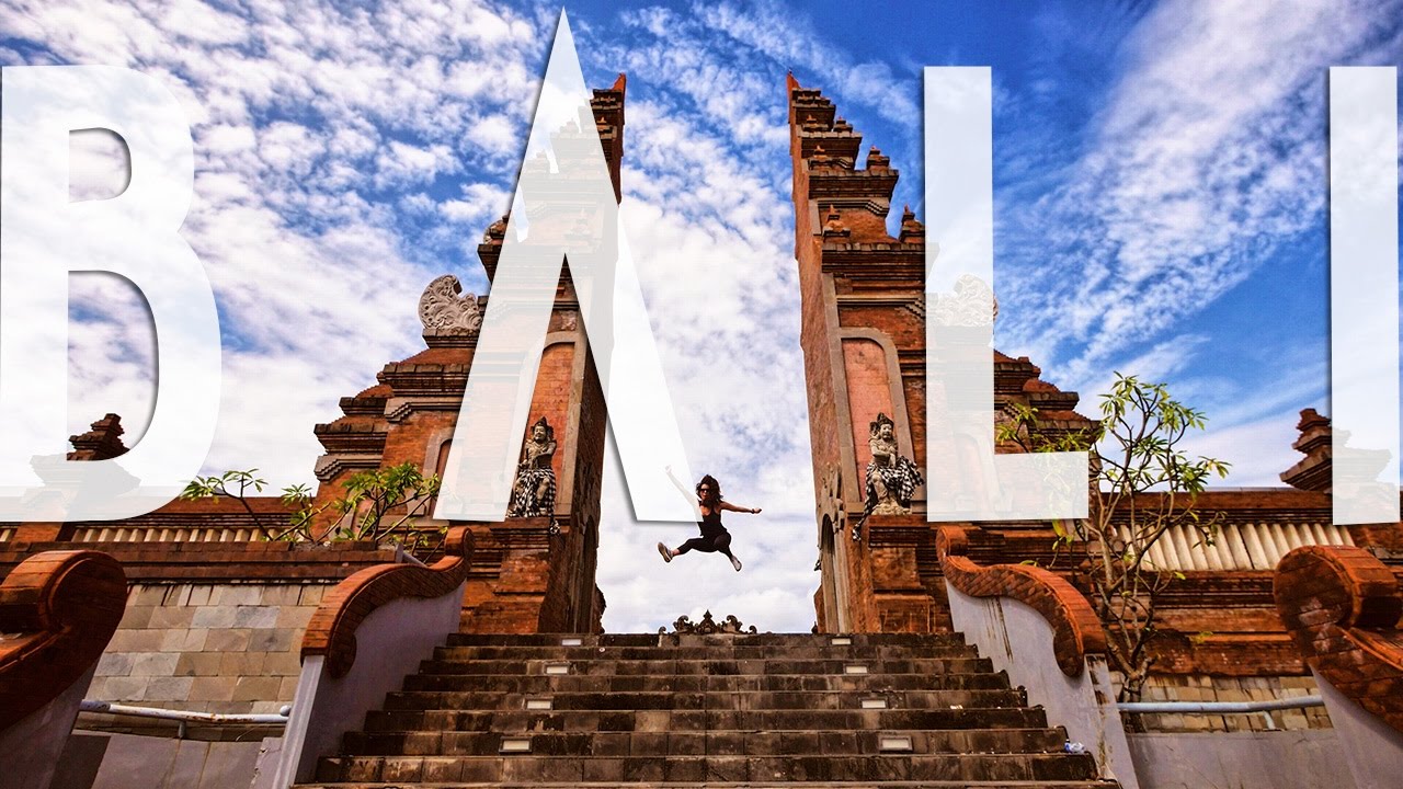 FIRST TIME IN BALI // TRAVEL VLOG 6 - YouTube