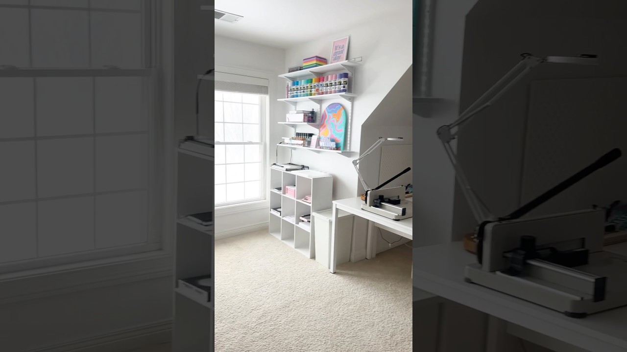 My craft room on a peaceful snowy morning 🤩 