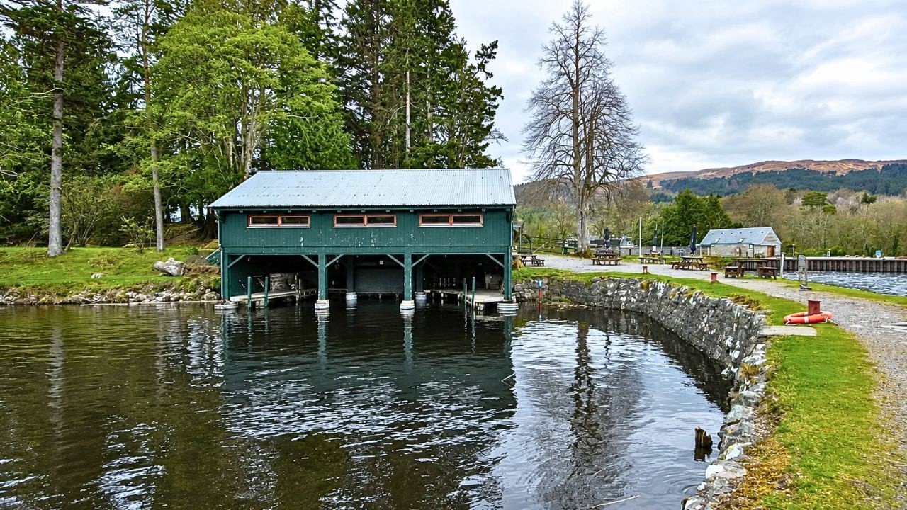 Loch Ness & Caledonian Canal Walk | Scotland’s Highland Waterways