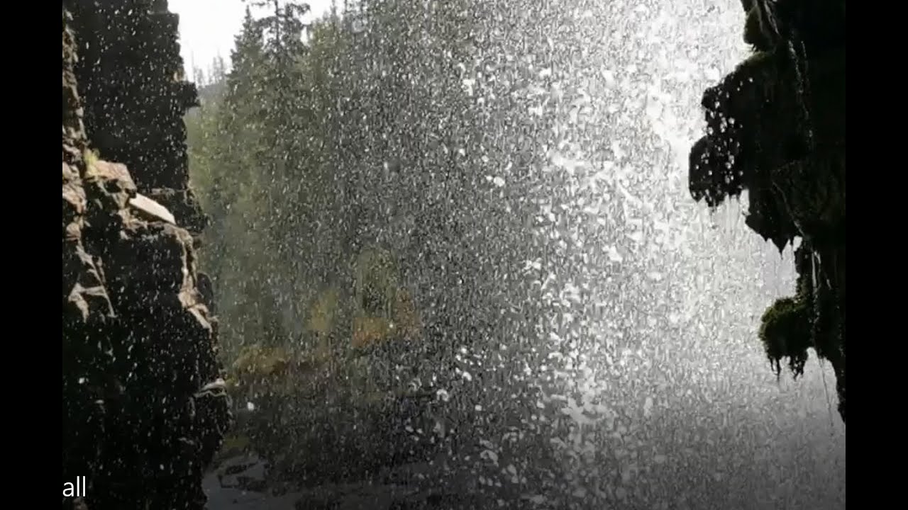 Goldmine behind a waterfall !
