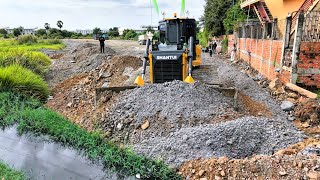 Nicely PowerFul Bulldozer SHANTUI Pushes Using Stones For Filling Land Building Perfectly Carefully