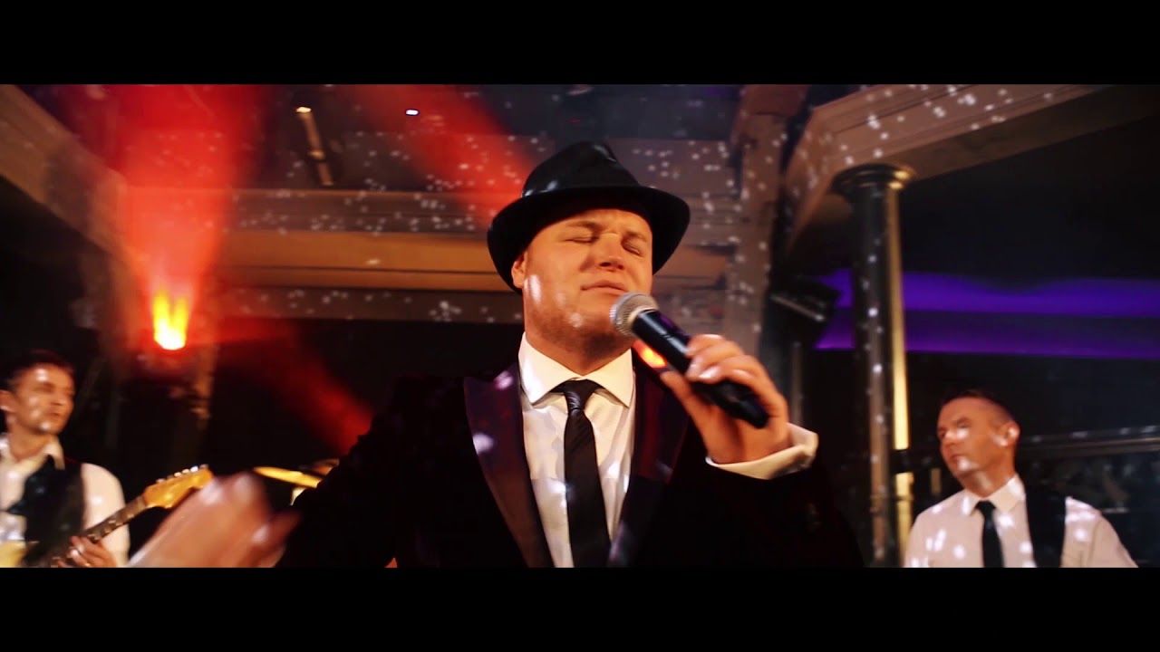 After 8s 'Beggin' / Madcon (Cover) Live Soul Band Bristol - AliveNetwork.com