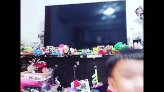 3歲4個月的梁浸浸又跳又唱 TT #20170331