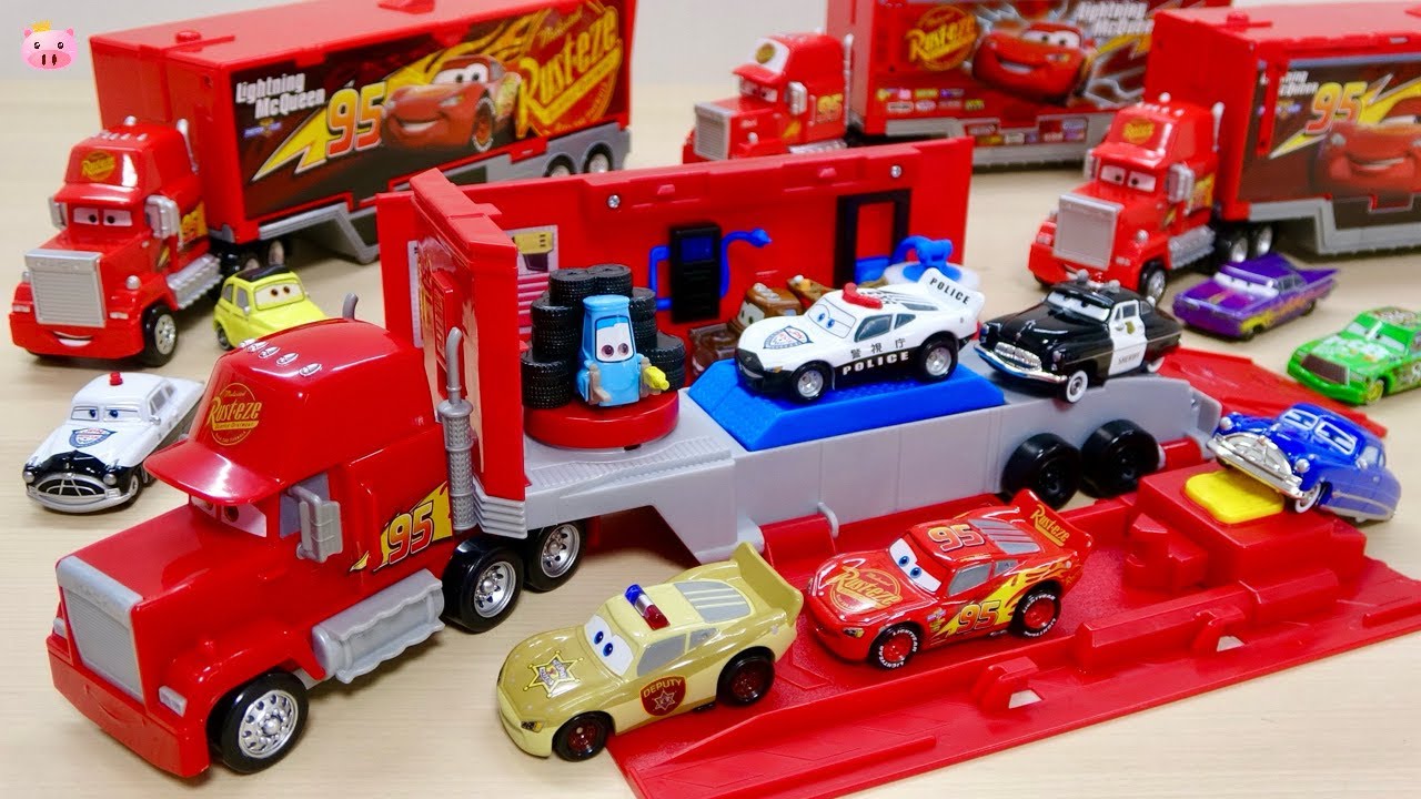 カーズ マックプレイセットビッグタウン Transforming BIG size Mack! Cars Disney 【TRANSFORMING MACK