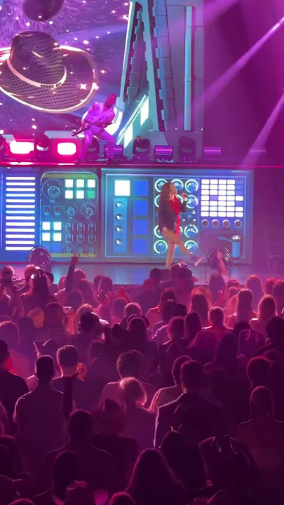 Shania Twain - Up! - Performing Live In Toronto At Great Canadian Casino #concerts