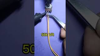 DIY 555 Timer LED Flasher Circuit! 💡⚡ #Shorts #Electronics #DIY#NE555
