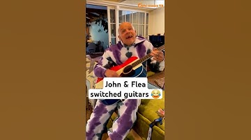 RHCP switched instruments and THIS happened 😂 #redhotchilipeppers #johnfrusciante #flea #funny