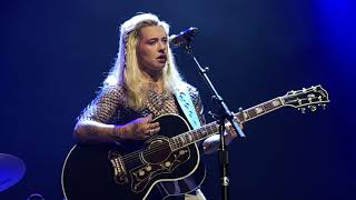 Morgan Wade - Met You (9/29/2021) Ryman Auditorium - Nashville, TN