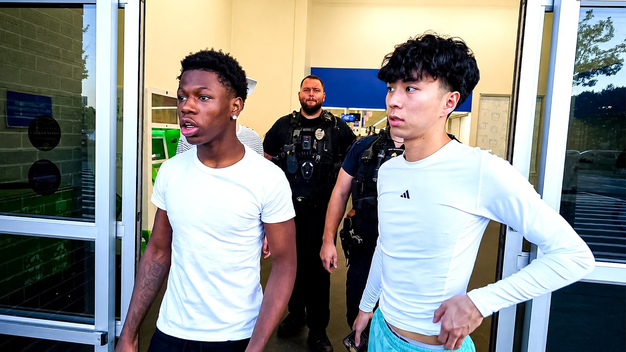 Rakai & Ray Get ARRESTED At Walmart.. 😳👮